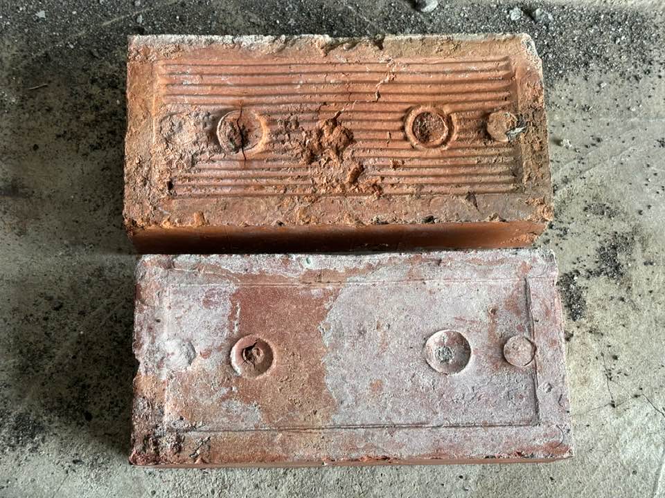 TR磚之所以能成為當時建築界的頂級建材,與其嚴格的品質控制密不可分。