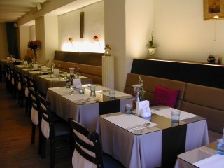 SU蔬食餐廳 SU Repast